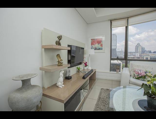 1 BEDROOM APARTMENT FOR SALE IN MORNINGSIDE
